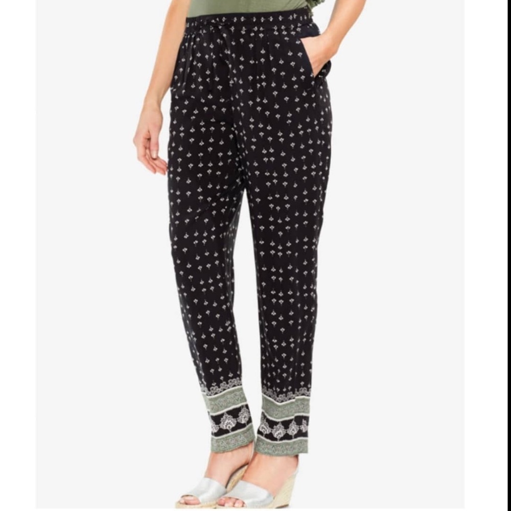 Vince Camuto jogger pants